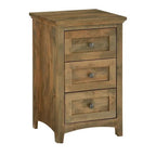 Comodino a tre cassetti in stile country