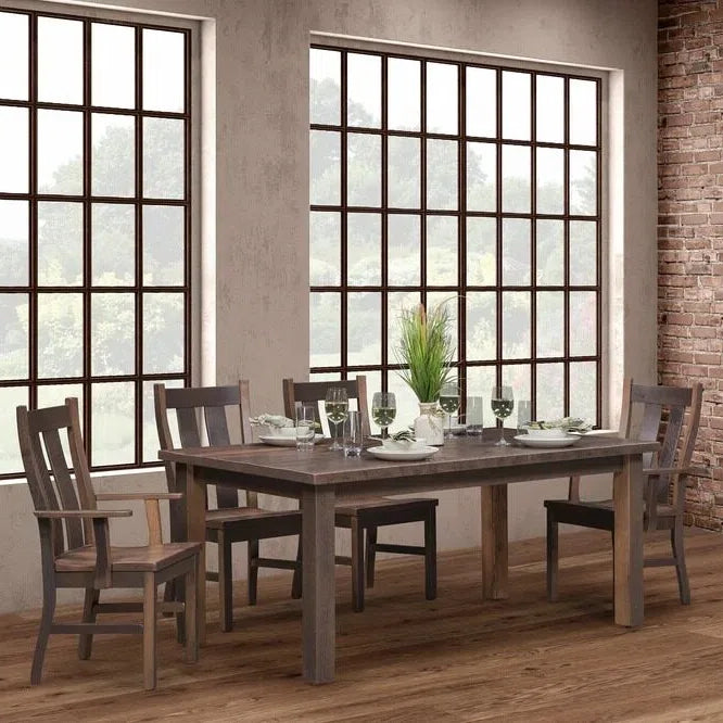 Sedie da pranzo in legno massello in stile rustico realizzate a mano